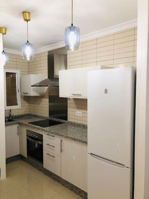 Nieves Viejas Apartamento Fresco Con Patio En Cordoba Luaran gambar